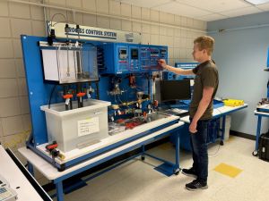 Marion Tech’s Smart Manufacturing grant provided process control trainers to help students learn manufacturing skills.